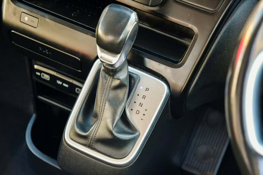 2021 MY22 Hyundai Staria Load US4.V1  Van Liftback Image 12