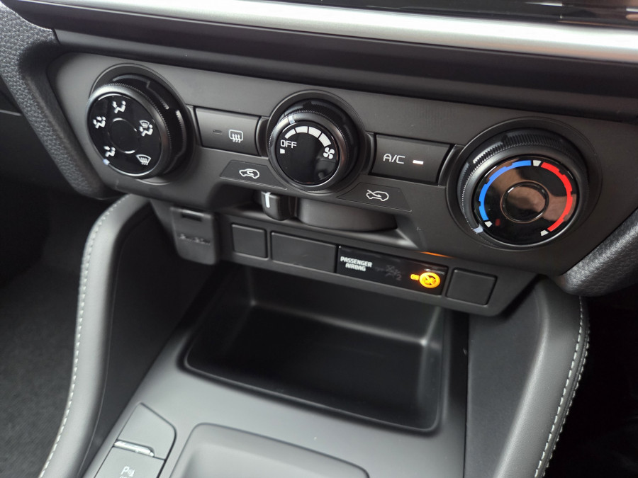 2026 MY25.5 Isuzu MU-X RJ LS-M SUV Image 16