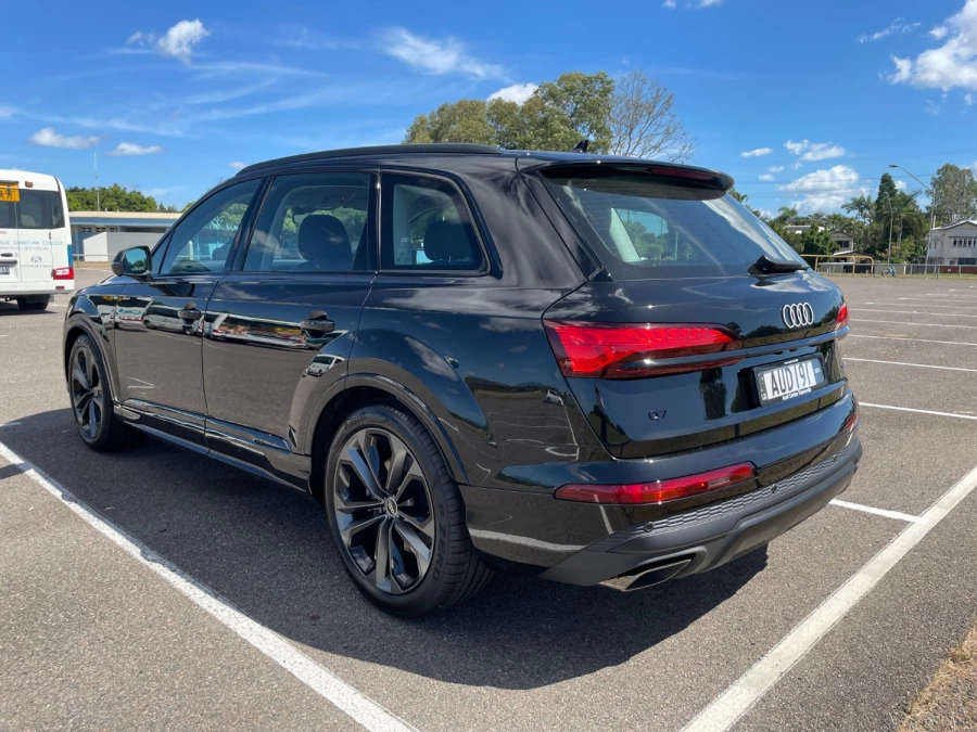 2025 Audi Q7 4M TDI 170kW SUV Image 5