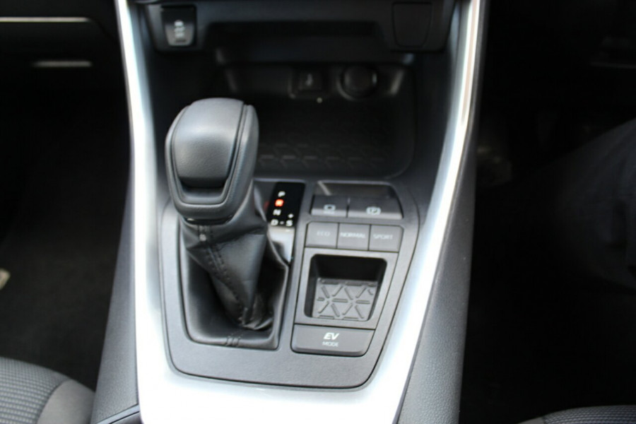 2022 Toyota RAV4 AXAH54R GX SUV Image 29