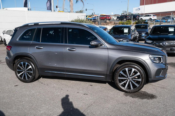2022 Mercedes-Benz GLB-Class X247 GLB200 SUV image 3