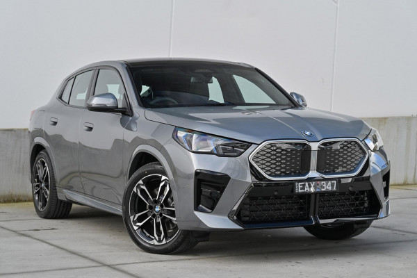 BMW iX2 xDrive30 M Sport U10