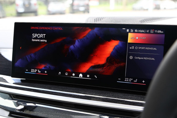 2026 BMW X6 G06 LCI xDrive30d M Sport SUV image 15