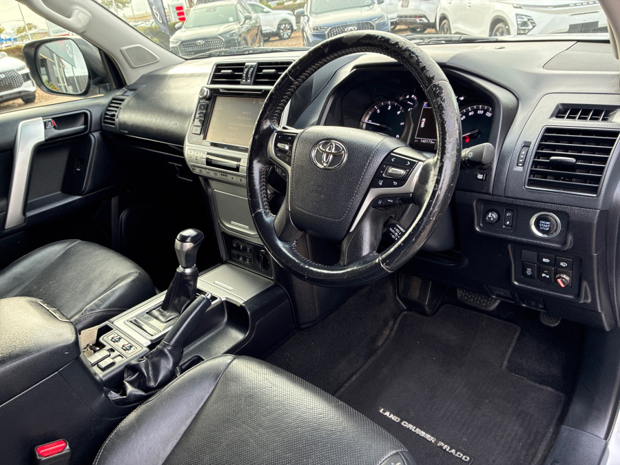 2019 Toyota LandCruiser Prado GDJ150R GXL SUV Image 17