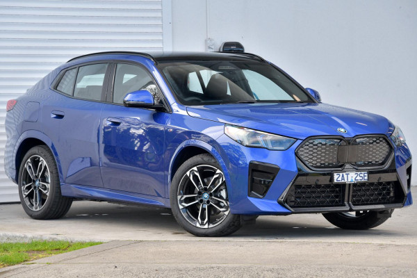 BMW iX2 eDrive20 M Sport U10