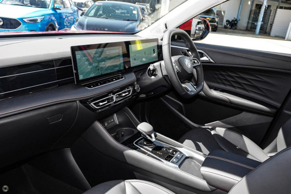 2025 MG HS AS33P Super Hybrid Essence SUV Image 8
