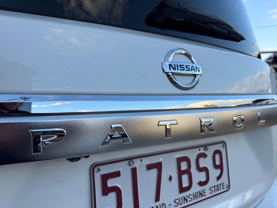2021 Nissan Patrol Y62 Ti SUV Image 12