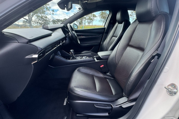 2023 Mazda 3 BP Series G25 Astina Hatch Image 13