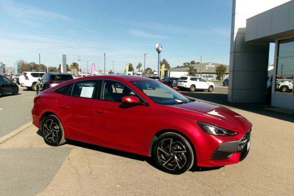 2025 MG MG5 AP32 Essence Sedan Image 2