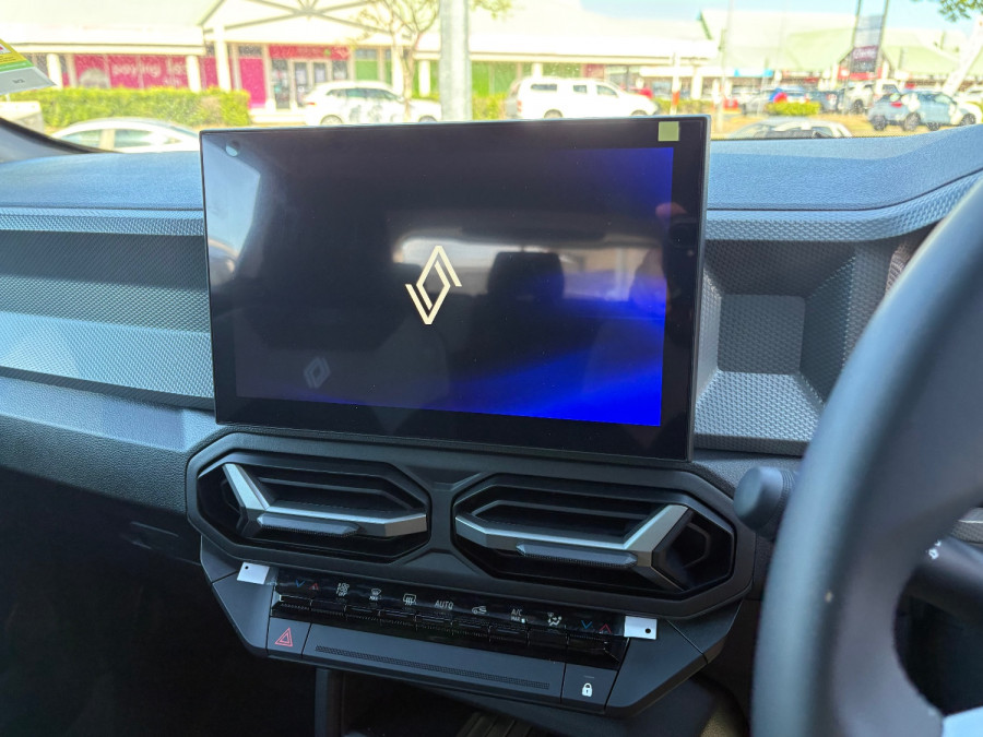 2025 Renault Duster X1311 Evolution SUV Image 11
