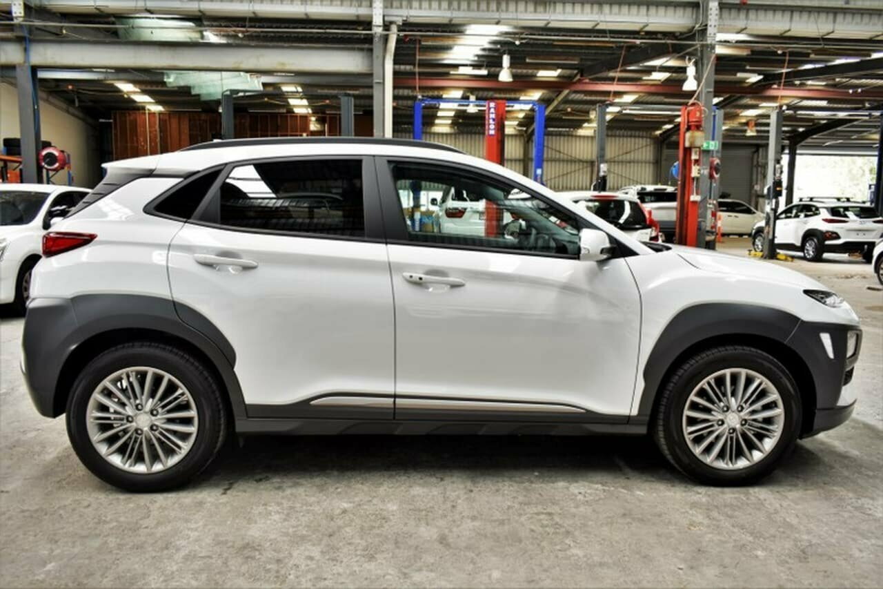 2020 Hyundai Kona OS.3 Elite SUV Image 8