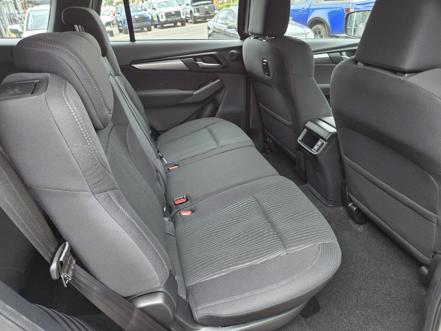 2026 MY25.5 Isuzu MU-X RJ LS-M SUV Image 10