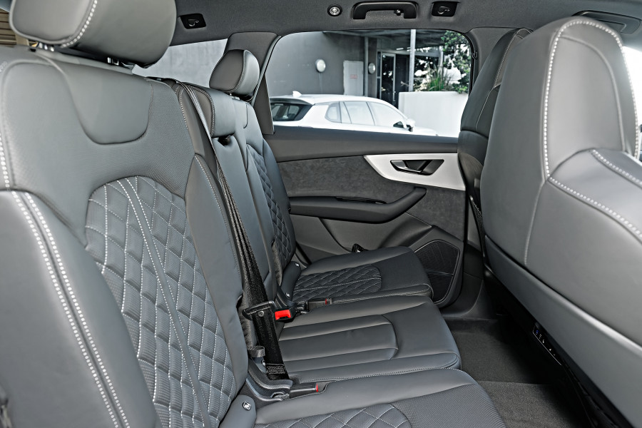 2026 Audi Q7 4M TFSI 250kW S line SUV