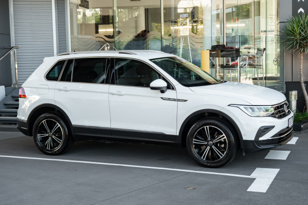 2022 Volkswagen Tiguan 5N 132TSI Life SUV Image 3