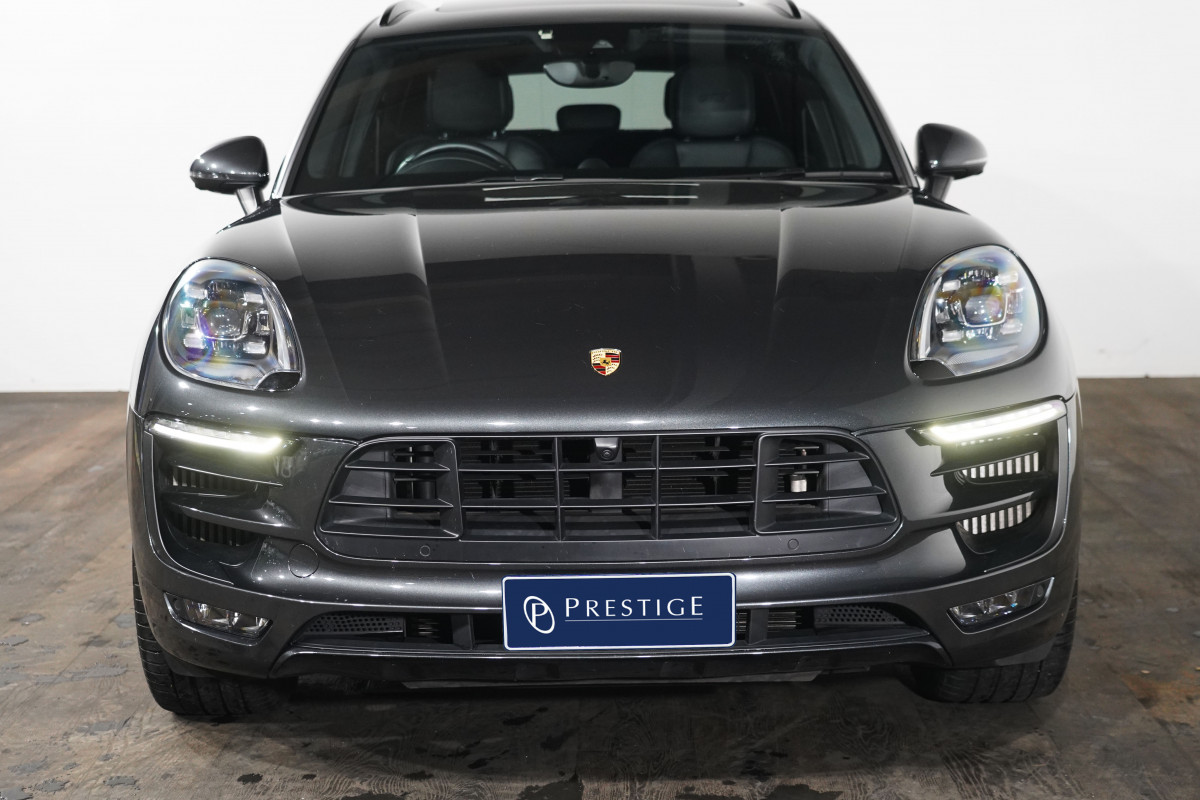 2017 Porsche Macan Gts SUV Image 3