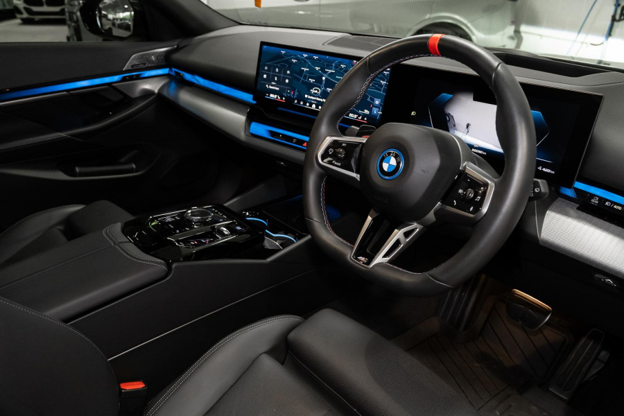 2024 BMW i5 G61 M60 xDrive Wagon