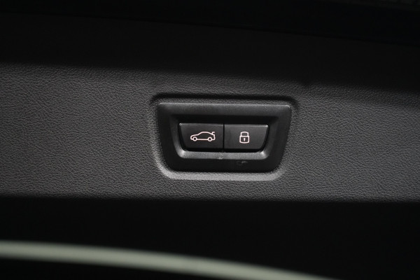 2023 BMW i4 eDrive40 M Sport Coupe Image 30