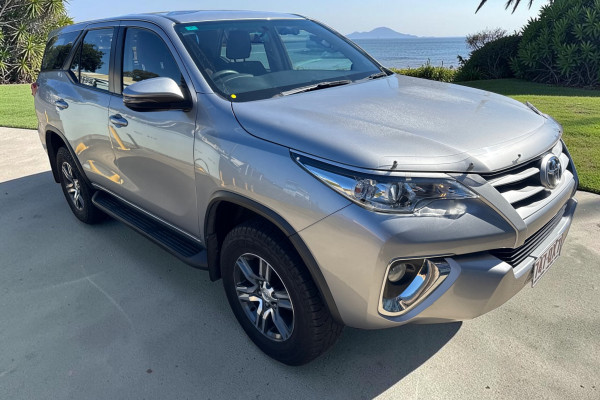 2018 Toyota Fortuner GUN156R GX SUV Image 1