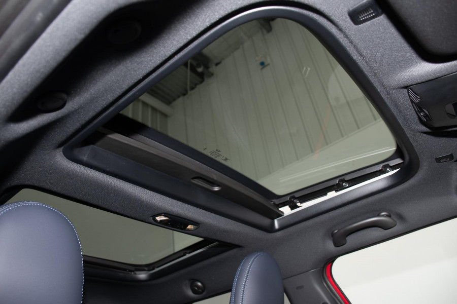 2026 MINI Cooper F65 C Favoured Hatch
