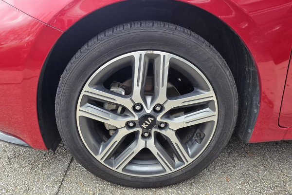 2020 MY1  Kia Cerato BD Sport+ Hatch Image 4