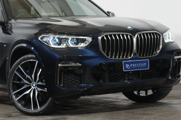 2022 BMW X5 M50i SUV image 2