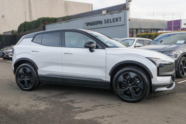 2027 MY26 Volvo EX30 Cross Country  Ultra Twin Motor Performance SUV Image 3