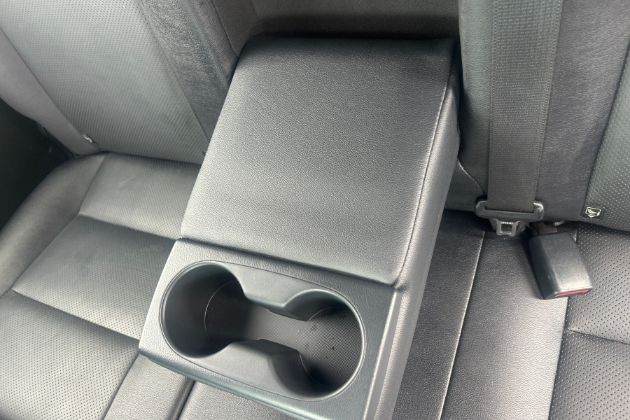2022 Toyota HiLux GUN126R Rogue Double-Cab Pick-Up Image 15