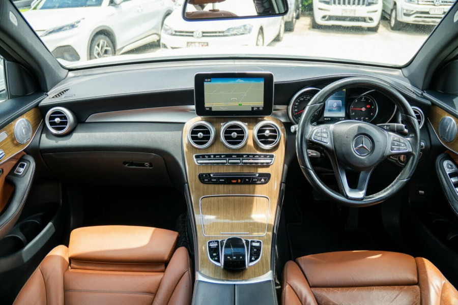 2016 Mercedes-Benz GLC-Class X253 GLC250 d SUV Image 18