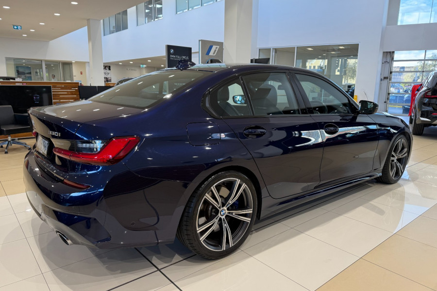 2020 BMW 3 Series G20 330i M Sport Sedan Image 11