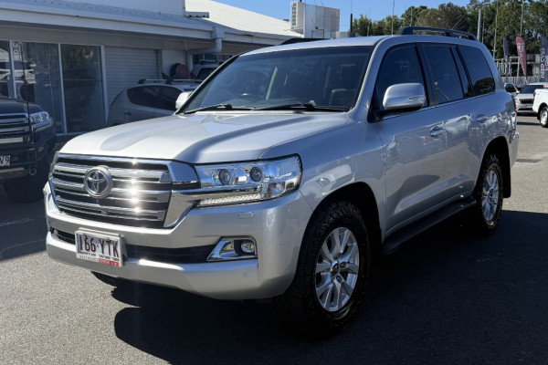 2019 Toyota LandCruiser VDJ200R VX SUV Image 5
