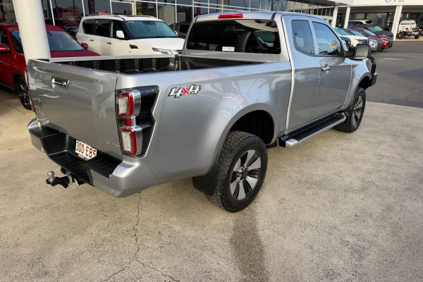 2021 MY22 Isuzu D-MAX RG LS-U Ute Image 4