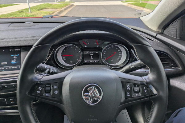 2018 Holden Commodore ZB RS Liftback Image 19