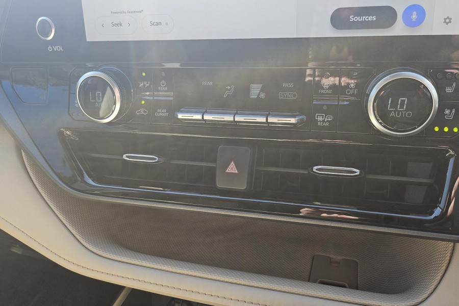2023 Toyota Kluger AXUH78R Grande SUV Image 20