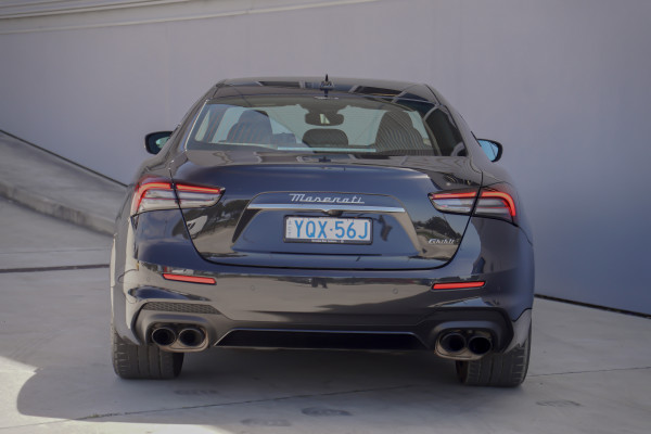 2022 Maserati Ghibli M157 Modena Sedan