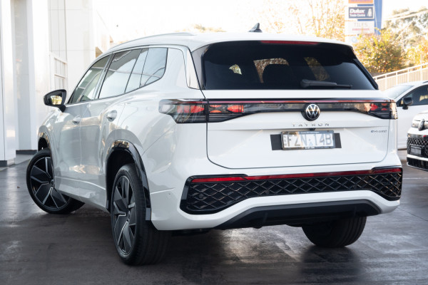 2026 Volkswagen Tayron R4 200TSI eHybrid R-Line SUV