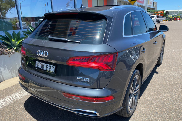 2019 Audi Q5 FY 50 TDI sport SUV