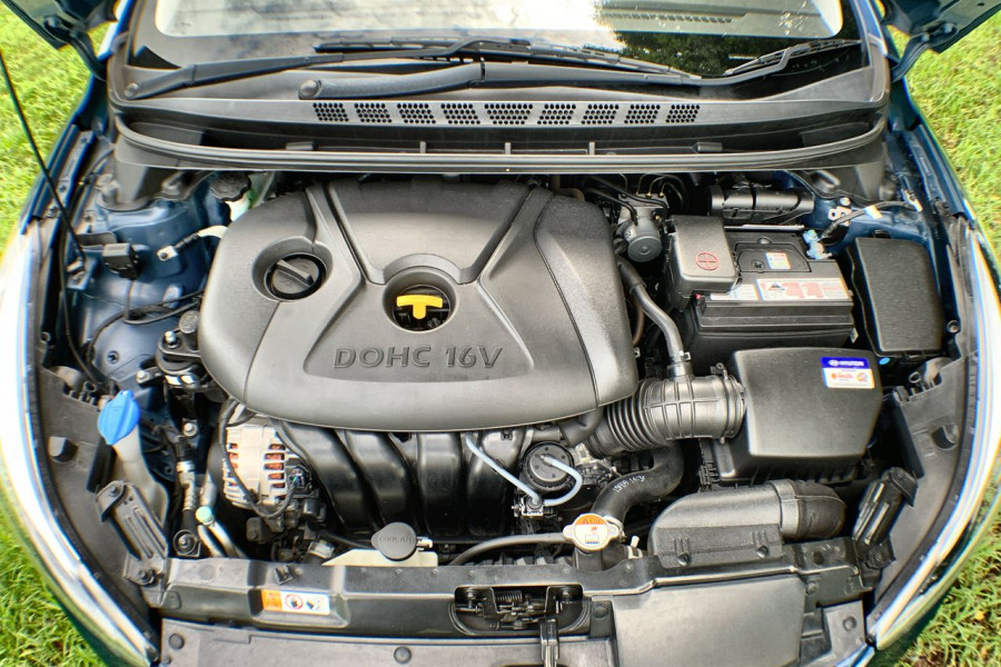 2015 Hyundai Elantra MD3 SE Sedan