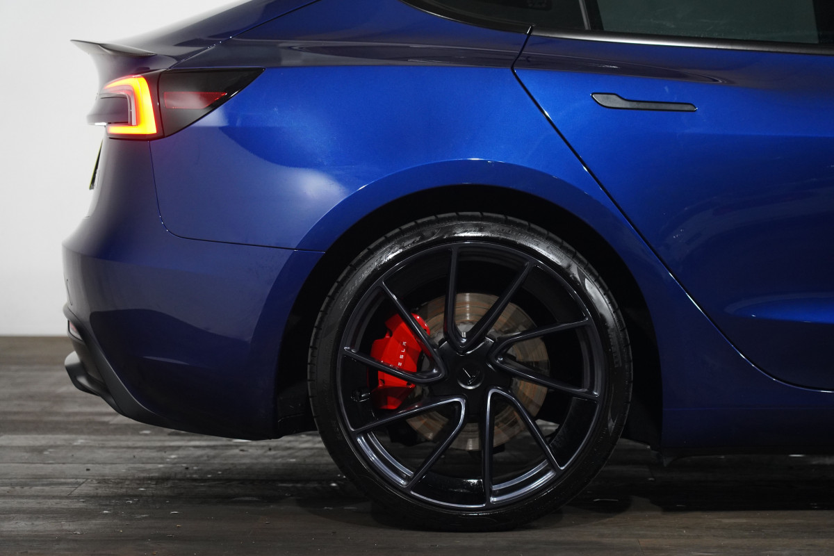 2024 Tesla Model 3 3 Performance Sedan Image 6