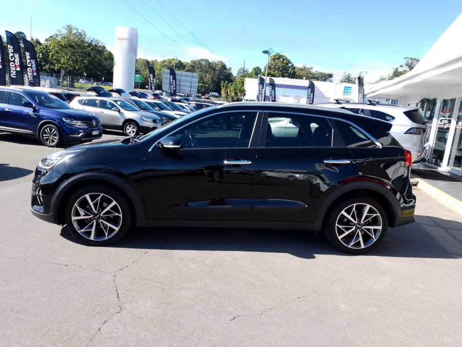 2021 Kia Niro DE Hybrid Sport SUV Image 8