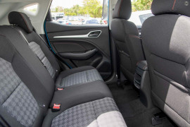 2024 MG ZST  Core SUV