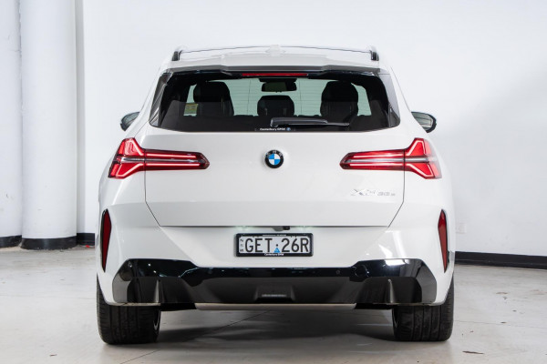 2026 BMW X3 G45 30e xDrive SUV image 3