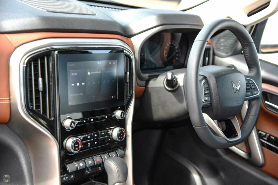2024 MY23 Mahindra Scorpio  Z8L SUV Image 6