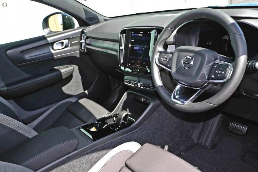 2023 MY24 Volvo C40 XK Recharge Twin SUV Image 6