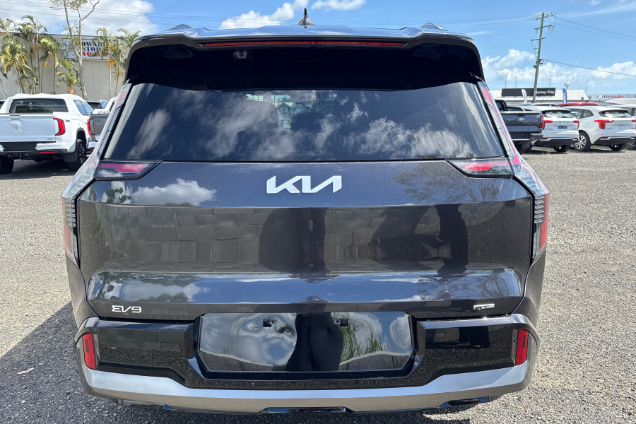 MY24 Kia EV9 MV GT-Line SUV Image 6