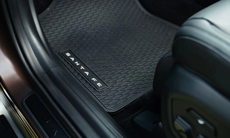 Tailored rubber floor mats (3 row)