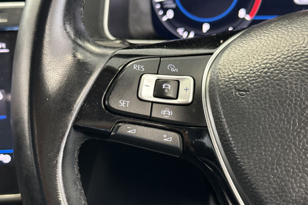 2019 MY19.5 Volkswagen Golf 7.5 110TSI Comfortline SUV Image 4