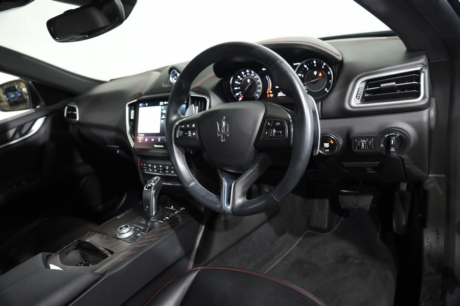 2021 Maserati Ghibli GT  Sedan Image 11