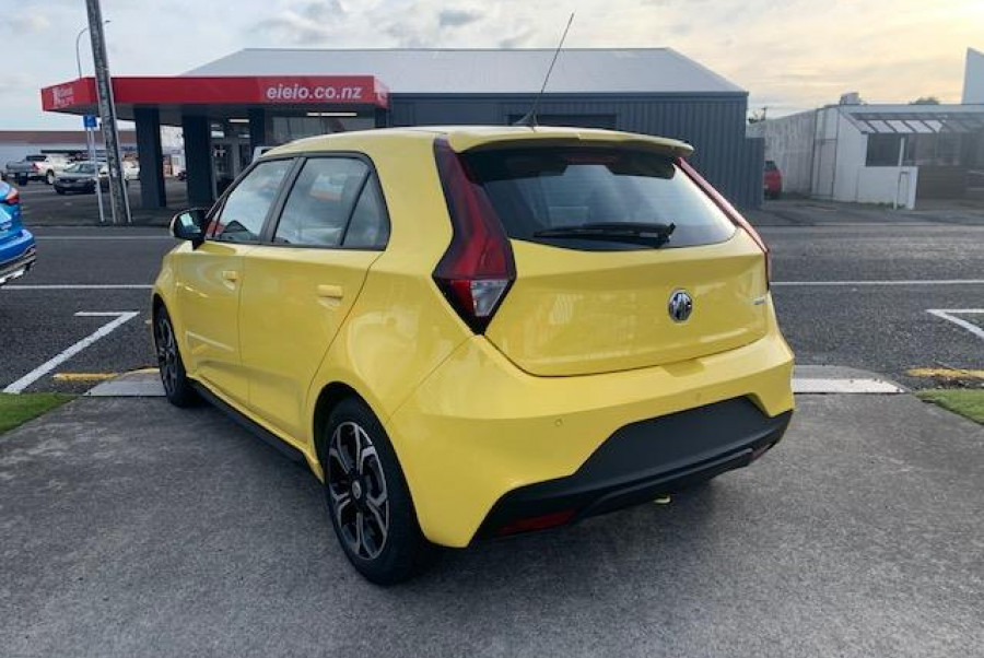 2022 MG 3 EXCITE 1.5P/4AT Hatch