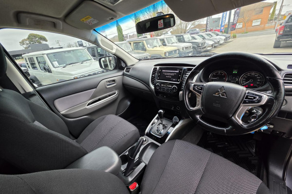 2017 Mitsubishi Triton MQ GLS Ute Image 14