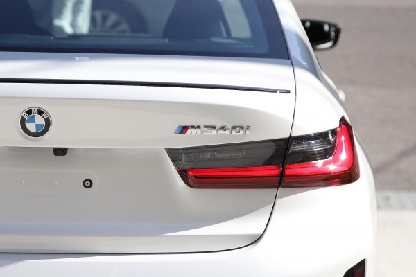 2025 BMW 3 Series G20 LCI II M340i xDrive Sedan image 18